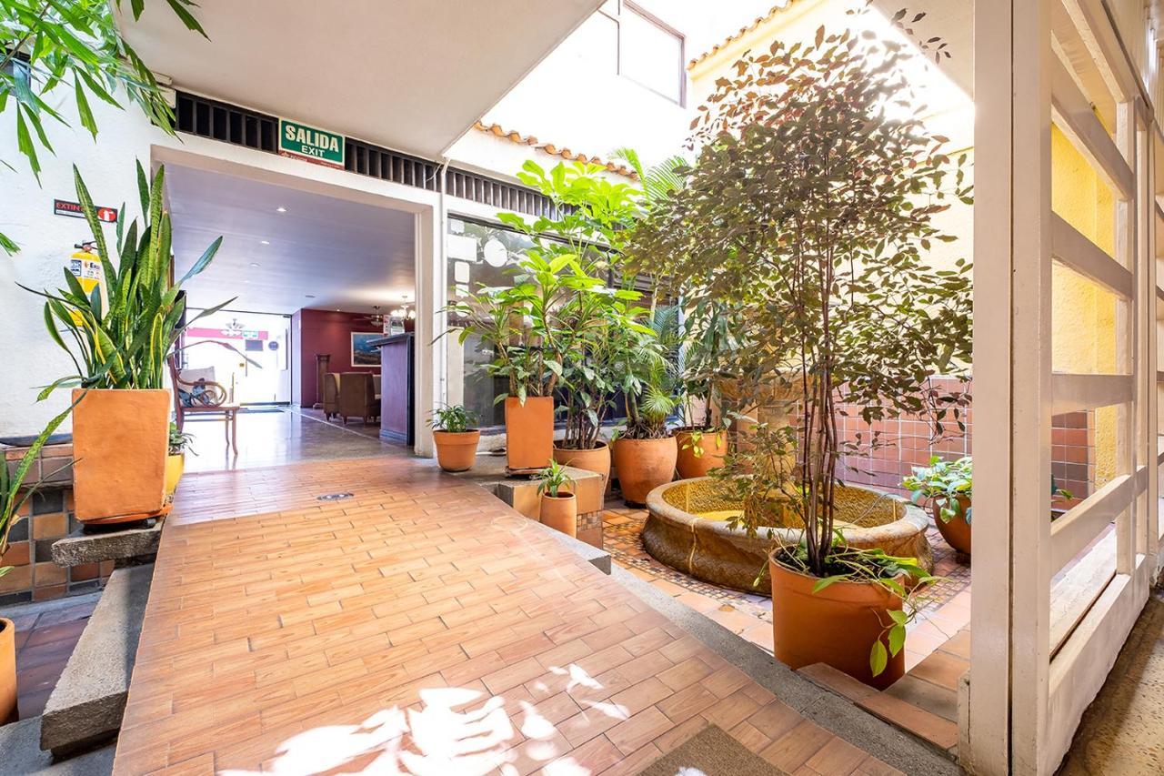 Ayenda 1502 Principe Hotel Bucaramanga Exterior foto